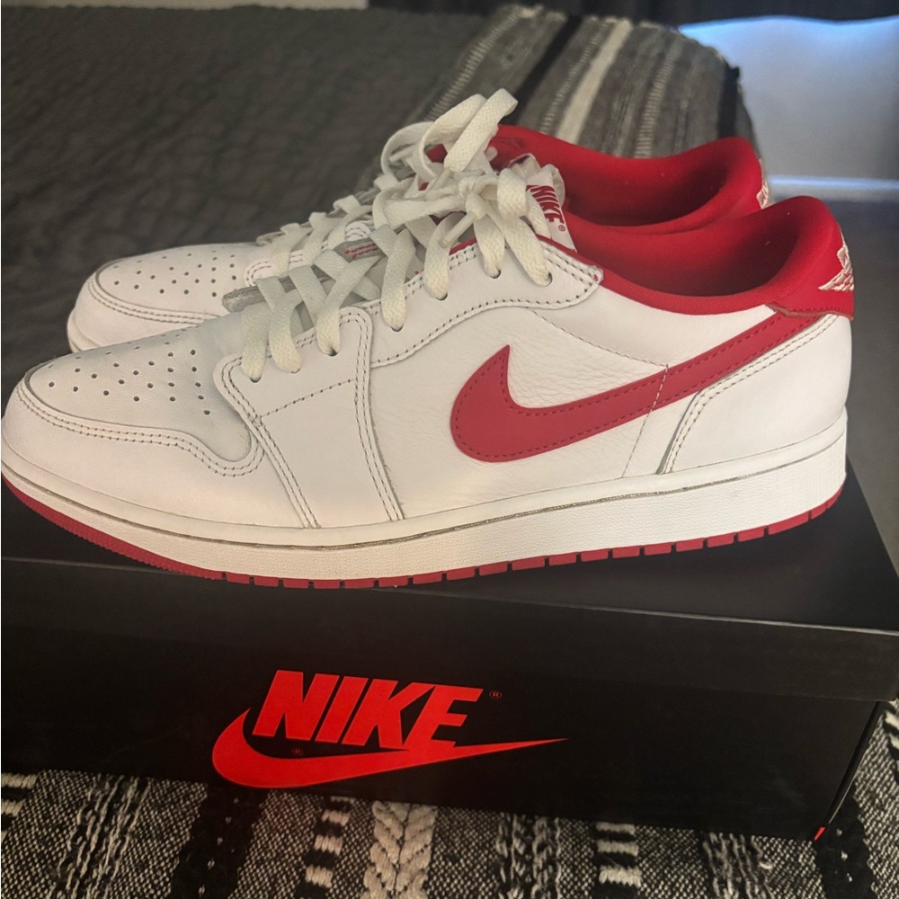 Jordan 1 low OG ‘85 white/red